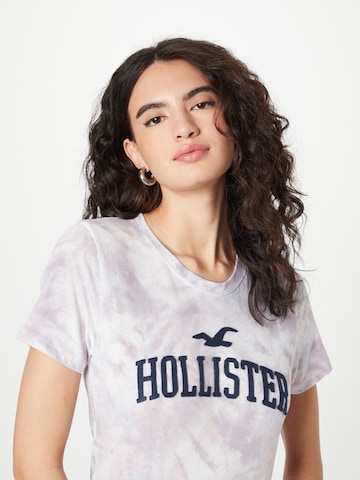HOLLISTER T-shirt i lila