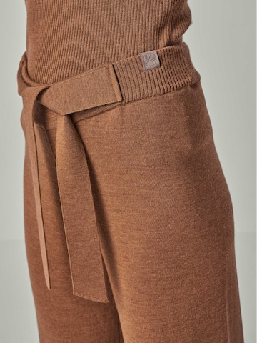 YOU LOOK PERFECT Hausanzug 'LOUNGEWEAR SET - Eve & Bailey' in Braun