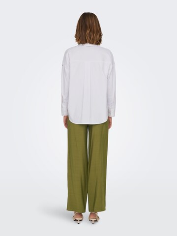 Chemisier 'ONLOREGON' ONLY en blanc