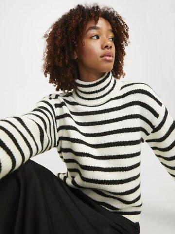 Pullover 'JXRosanna' di JJXX in bianco