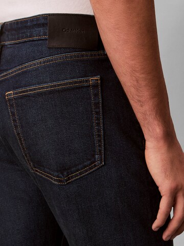 Coupe slim Jean Calvin Klein en bleu