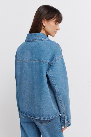 Springfield Tussenjas in Blauw