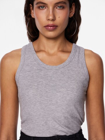 PIECES Top 'PCANIBI' in Grey