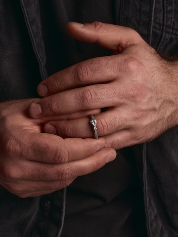 Anello 'Ouroboros' di REYTEL in argento