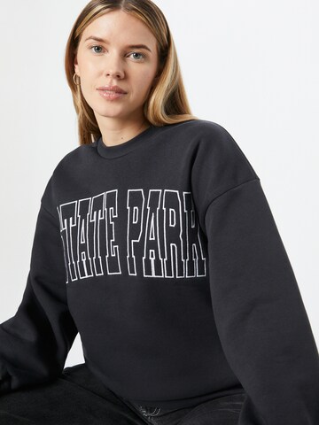 Gina Tricot Sweatshirt 'Riley' in Schwarz