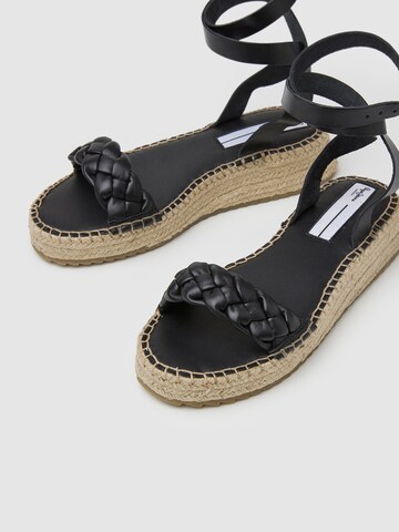 Pepe Jeans Sandals in Black