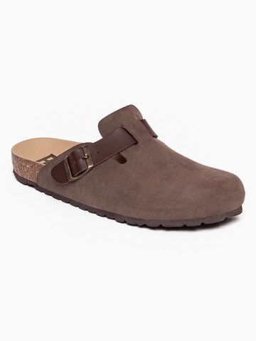 Bayton Muiltjes 'MOOK' in Bruin