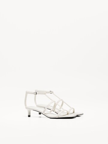 Bershka Sandal in White