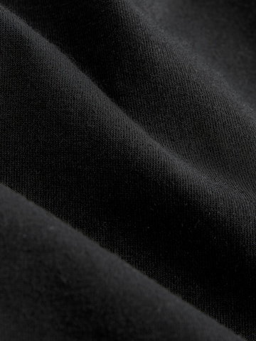 Next Top in Schwarz