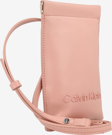 Protection pour smartphone Calvin Klein en rose