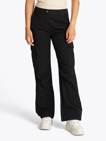 Loosefit Pantaloni cargo di Tommy Jeans in nero: frontale