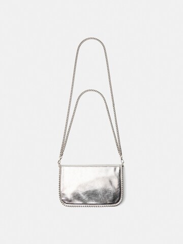 Borsa a tracolla di Bershka in argento