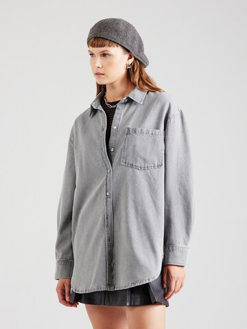 Chemisier 'MAISIE' PIECES en gris : devant