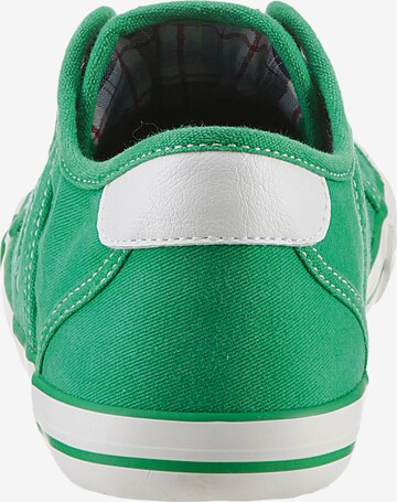 MUSTANG Спортни обувки Slip On в зелено