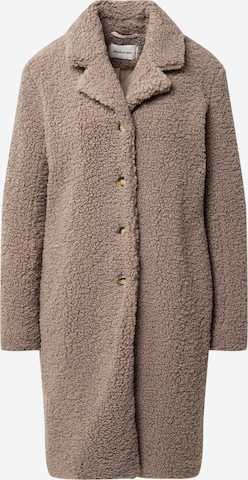 modström Between-Seasons Coat 'Kendra' in Brown: front