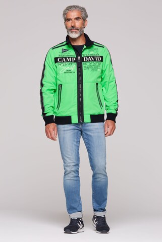 CAMP DAVID Between-Season Jacket in Green