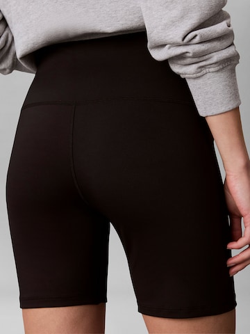 Calvin Klein Skinny Sportbroek in Zwart