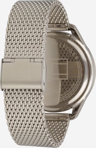 TOMMY HILFIGER Uhr in Silber