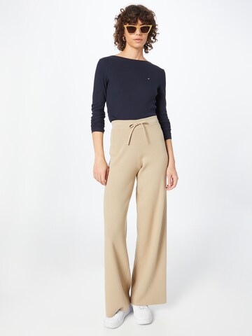 TOMMY HILFIGER Wide leg Trousers in Beige