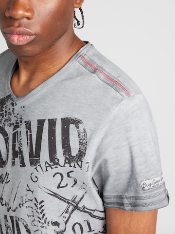 CAMP DAVID - Camiseta en gris