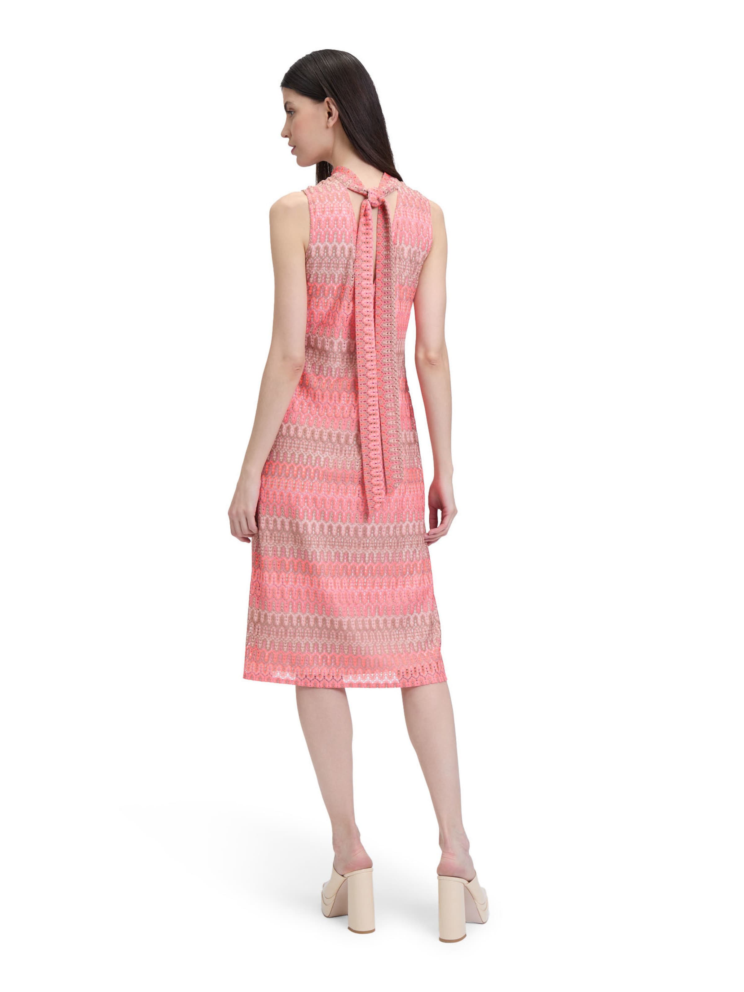 Abito di Cartoon in rosa