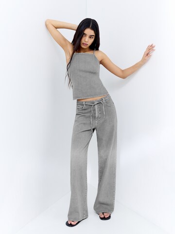Wide Leg Jean Pull&Bear en gris