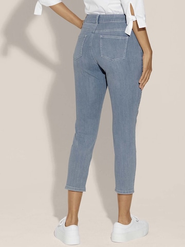 Coupe slim Jean MADELEINE en bleu