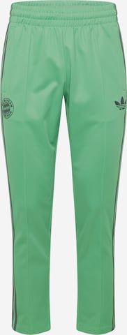 Regular Pantaloni sport de la ADIDAS PERFORMANCE pe verde: față