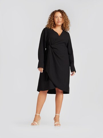 Robe 'Nala' CITA MAASS co-created by ABOUT YOU en noir : devant