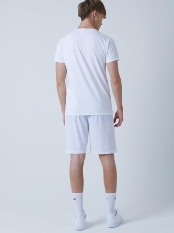 SPORTKIND - regular Pantalón deportivo 'Shorts' en blanco