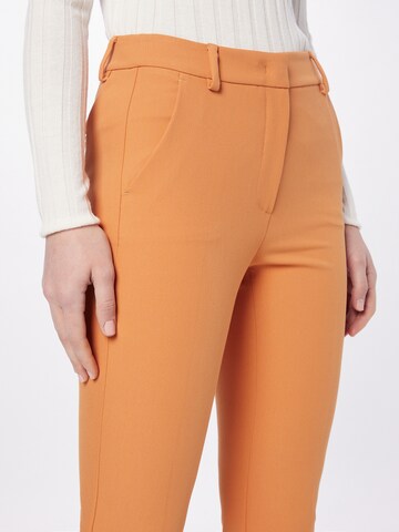 Weekend Max Mara Regular Pleated Pants 'RANA' in Orange