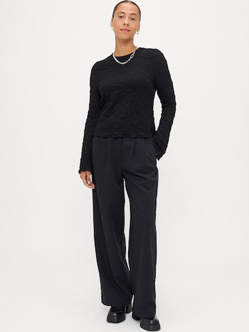 melns Only Petite T-Krekls 'ONLGIAVANNA'