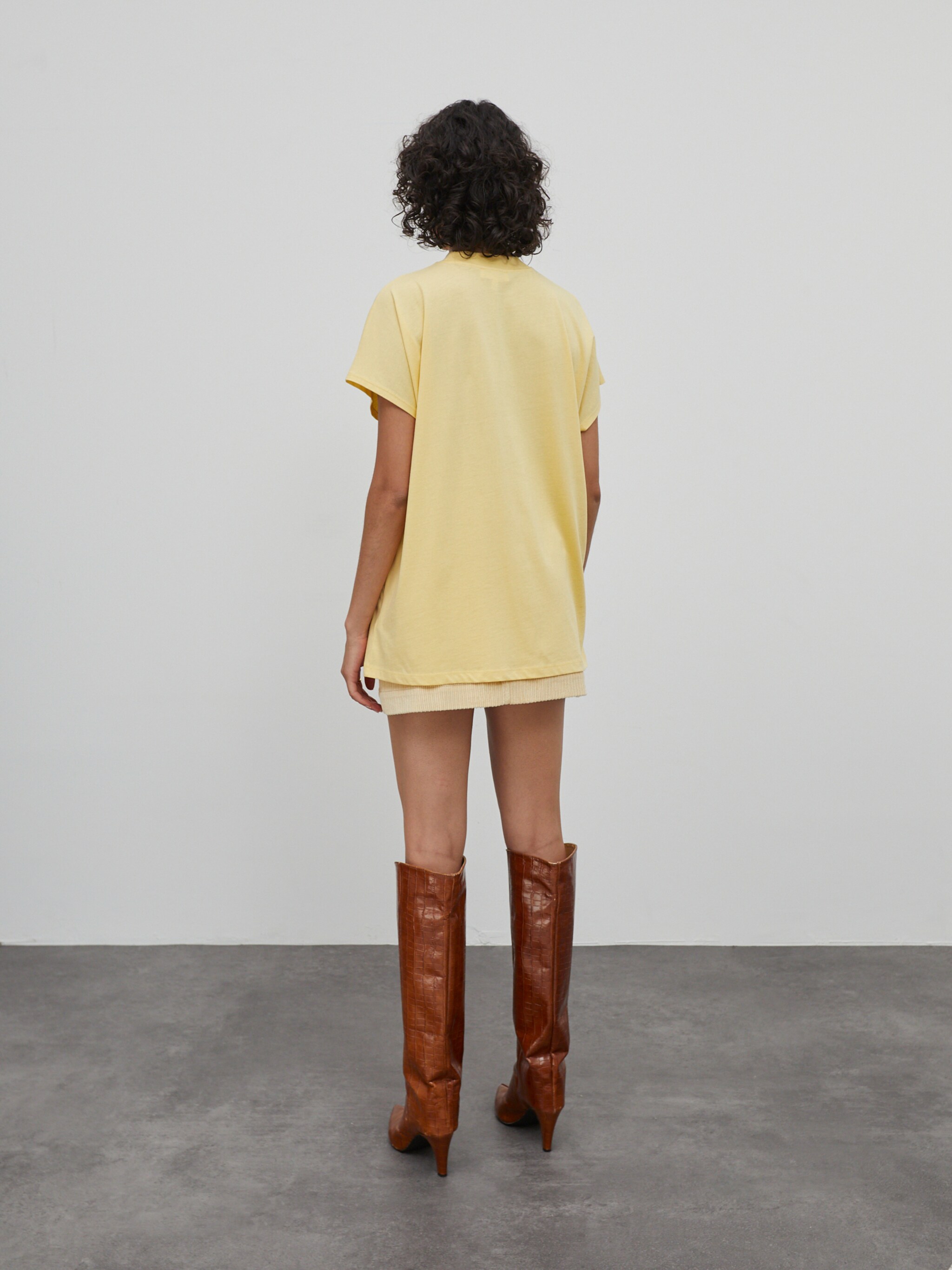 EDITED Produits T-shirt 'Keela' jaune