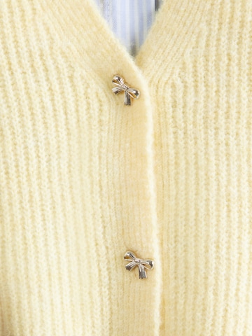 PIECES Knitted Vest 'PCSILLY' in Yellow