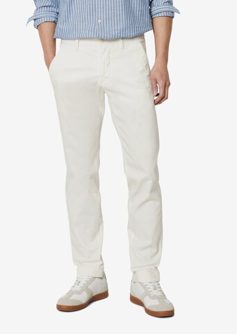 Marc O'Polo Regular Chino 'Stig' in Wit: voorkant