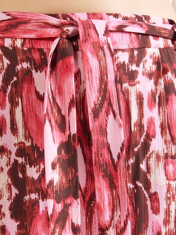 Loosefit Pantalon 'CARSHILLA' ONLY Carmakoma en rose