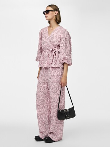 Regular Pantalon 'LALA' PIECES en rose
