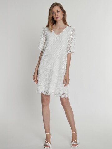 Ana Alcazar Dress 'Paemi' in White