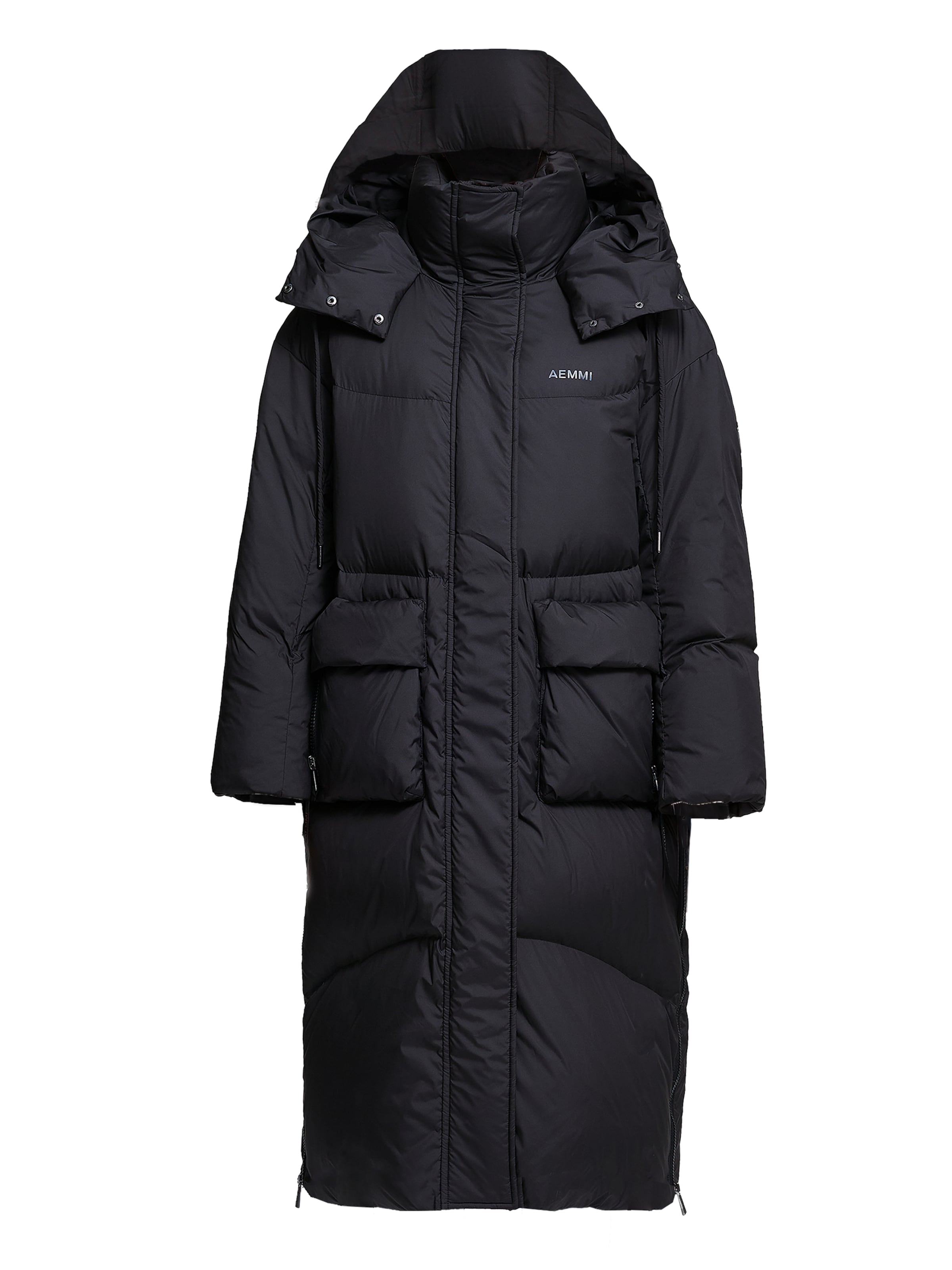 AEMMI Winter Coat in Black: front