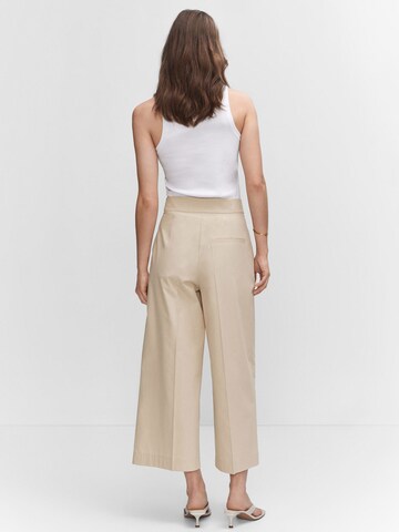 MANGO Wide leg Pressveckad byxa 'POPE' i beige