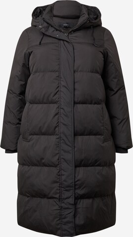 Vero Moda Curve Winter Jacket 'Erica' in Black: front