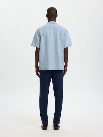 SELECTED Comfort Fit Skjorte 'SLHClay' i blå