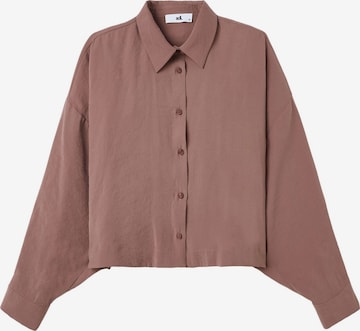 adl Shirt in Pink: front