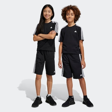 juoda ADIDAS SPORTSWEAR Standartinis Sportinės kelnės 'Essentials 3-Stripes '