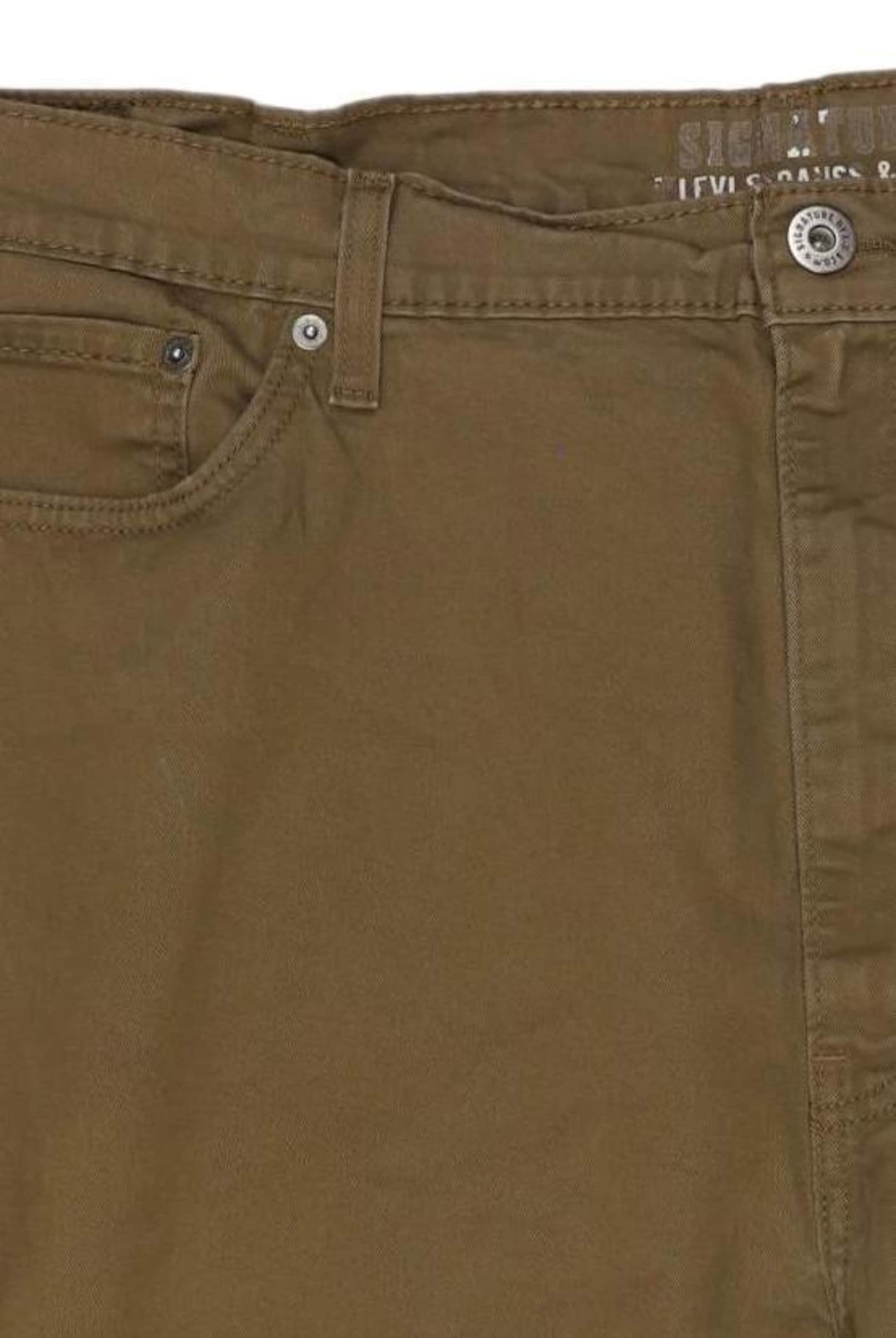 LEVI STRAUSS & CO. Shorts in 42 in Brown