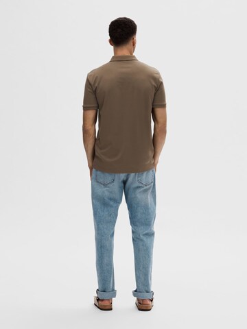 T-Shirt 'FAVE' SELECTED en marron