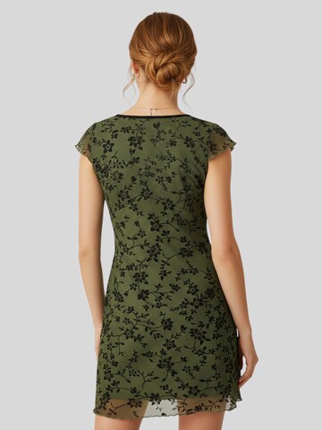 Abito estivo di LapaPlus in verde