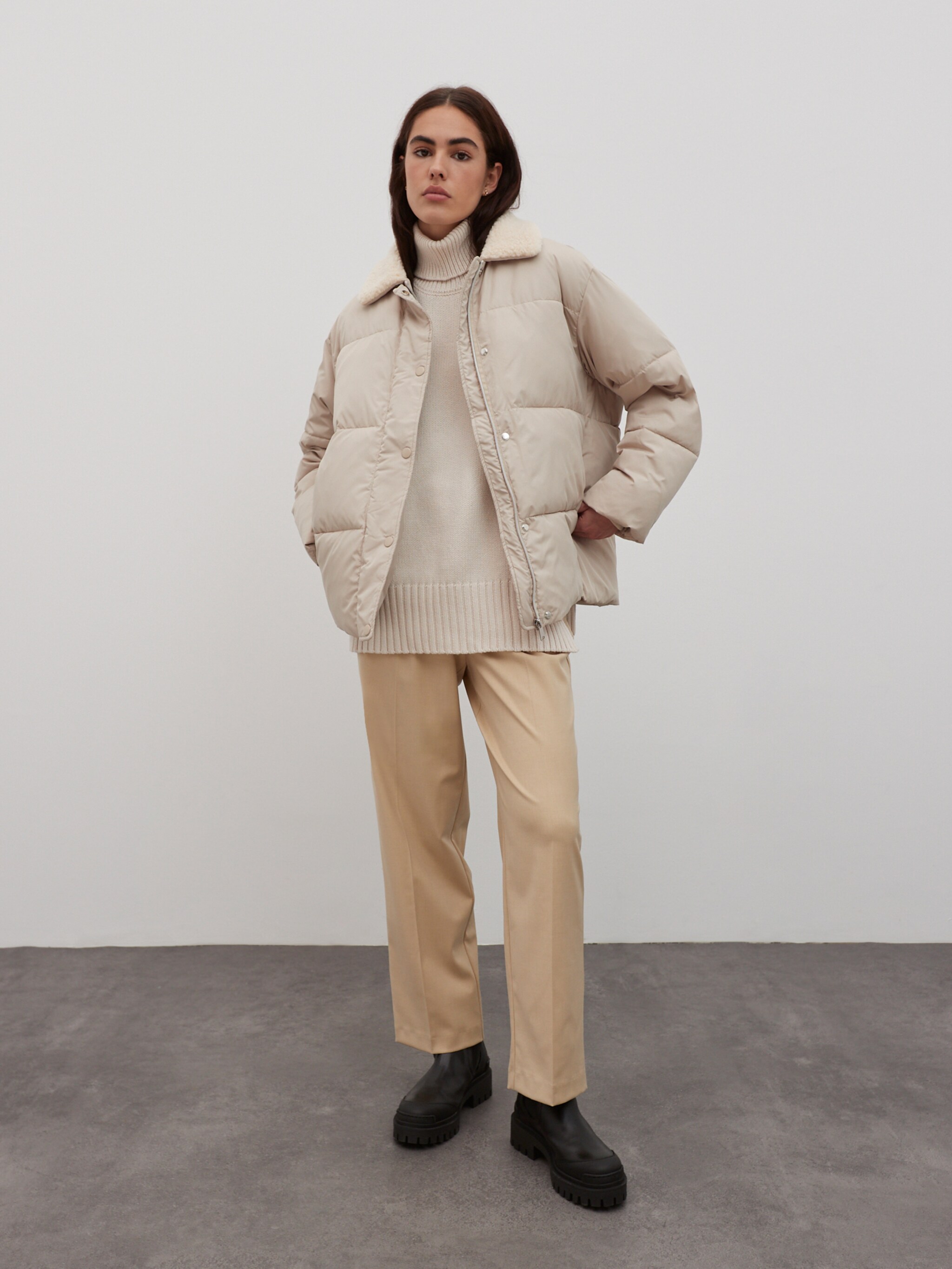 EDITED Producten Tussenjas 'Bay' Beige