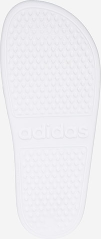 ADIDAS SPORTSWEAR Čevelj za na plažo/kopanje 'Adilette Aqua' | bela barva