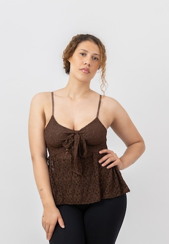 Elara Top in Brown: front